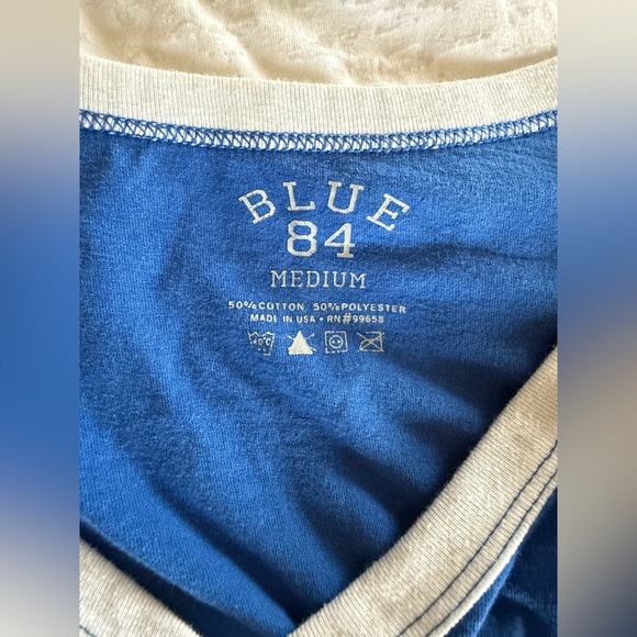 🏀 Denver Nuggets Women’s Tee – Blue84 – Medium – Distressed Flag Logo - Picture 3 of 6